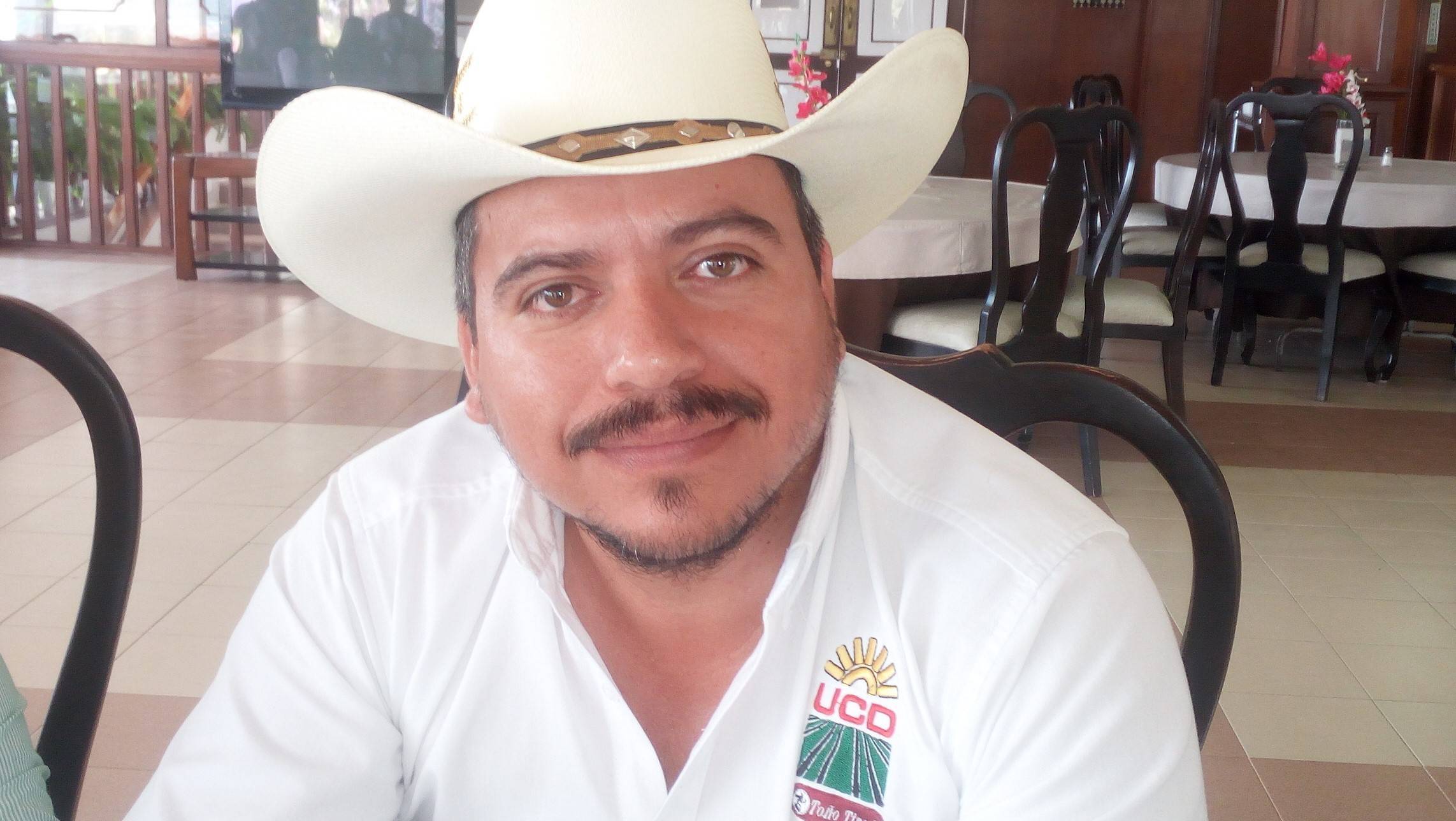 Pide UCD respetar disposiciones de autoridades a sus agremiados