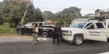 Veracruz: ejecutan a dos menores y cuatro adultos en carretera federal