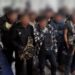 Rescatan a 67 migrantes; 57 son menores que viajaban solos