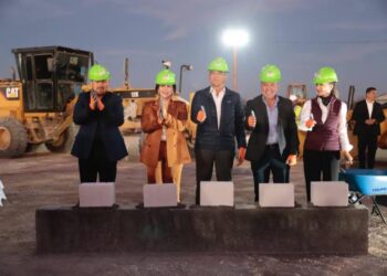 Colocan primera piedra de Recinto Fiscal Estratégico en Nuevo Laredo