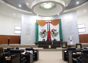 Improcedente el ‘dobleteo’ de leyes en obras públicas: Diputados