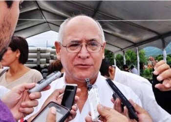 En pleno invierno ya se presentan los primeros tandeos de agua en la capital