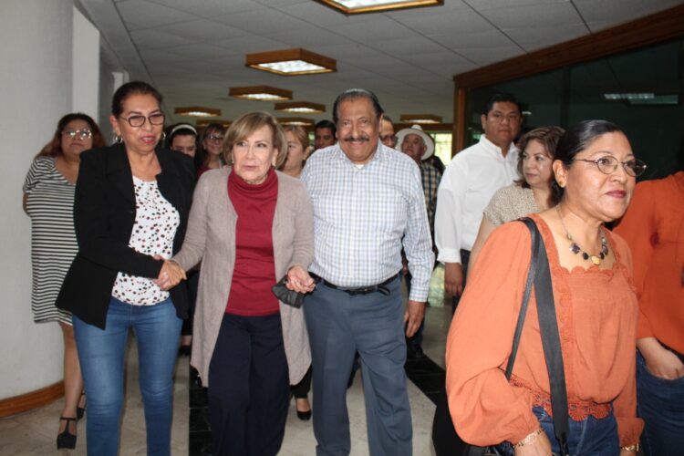 Con Arnulfo los maestros están en buenas manos: Senadora Morenista