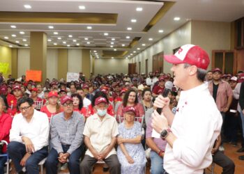 Visita JR la mitad del estado en sólo 9 días