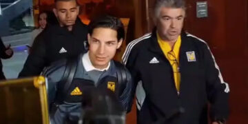 Diego Lainez ya está en México para firmar con Tigres