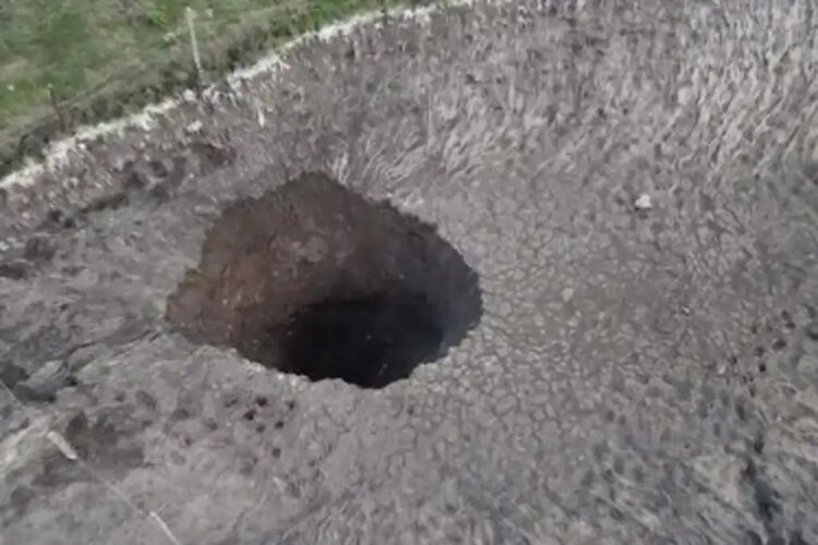 Se abre socavón en San Luis Potosí y desaparece laguna