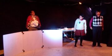 La tecnología no acabara con la energía humana de los artistas de Teatro: Foro la Columna de Victoria