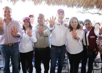 Va Morena por más becas para jóvenes universitarios