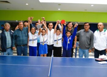 Primaria Emilio Caballero vence a Ford 74 en tenis de mesa