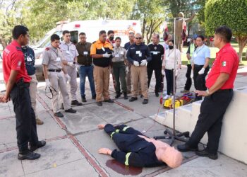 Protección Civil UAG se acredita en control de hemorragias