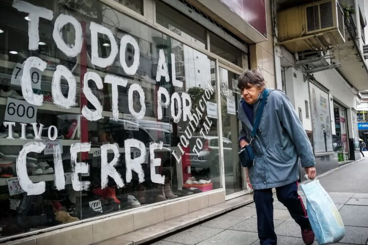 Empresarios locales prevén cierres de negocios por las nuevas cargas financieras