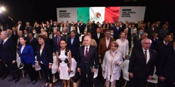 ¡Lo mismo de siempre! Lanzan nuevo grupo antiAMLO