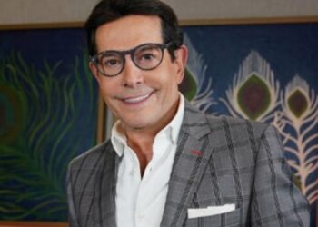 Hospitalizan a “Pepillo” Origel, esto se sabe de la salud del conductor de 75 años