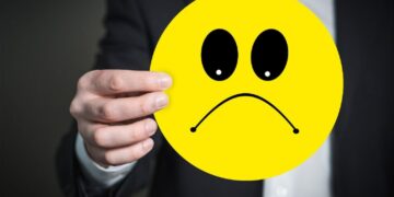 ¡Cuidado con ellos! 3 signos del zodiaco que odian que los elogien y reconozcan