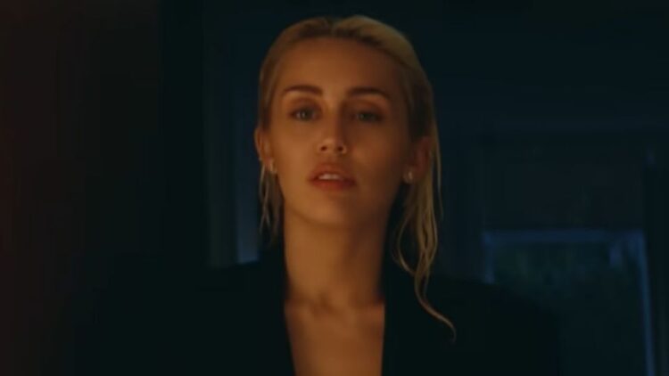 Miley Cyrus “destronó” a Shakira con “Flowers”, la canción sobre su ex es la más escuchada en el mundo