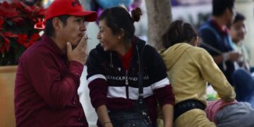 ¿Se puede fumar dentro del auto? Esto dice la nueva ley antitabaco