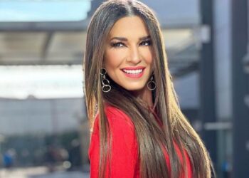 Laura G presume su figura en diminuta minifalda y paraliza Instagram