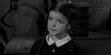 Muere a los 64 años Lisa Loring, la actriz que interpretó a la primera “Merlina Addams”