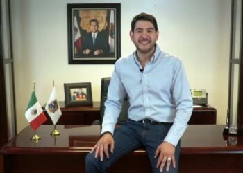 Involucran a Héctor Escobar en contratación de empresas fichadas por UIFE