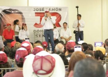 ¡JR Senador! vitorean en Díaz Ordaz