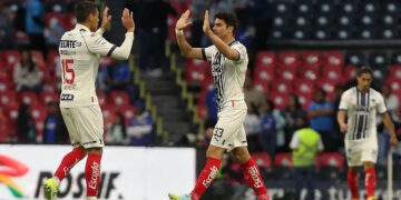 Rayados aprovecha ventaja y supera a Cruz Azul
