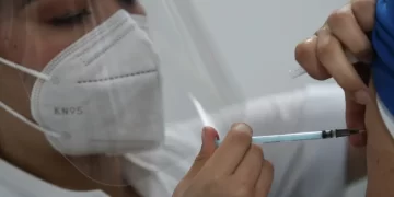 Anuncian primeras dosis y refuerzos covid para mayores de 18 años en estos municipios de Tamaulipas