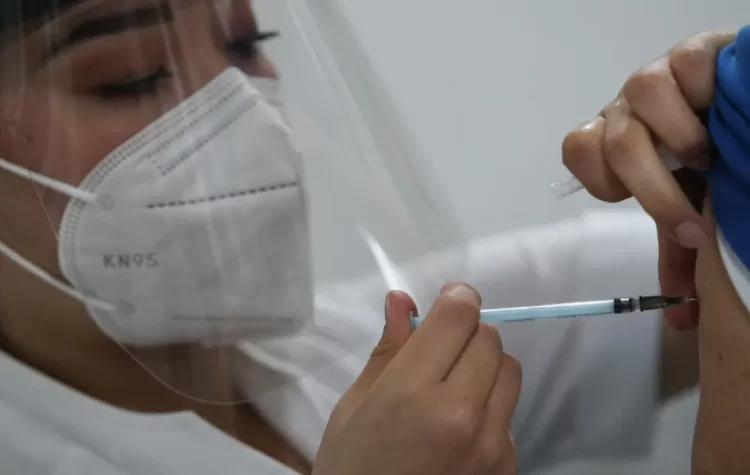 Anuncian primeras dosis y refuerzos covid para mayores de 18 años en estos municipios de Tamaulipas