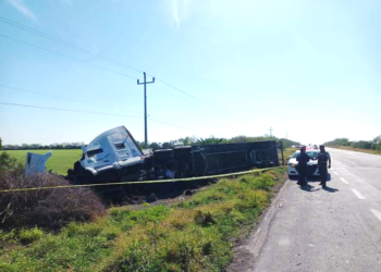 Se registra volcadura en carretera San Fernando-Reynosa
