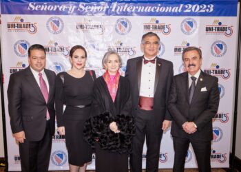 Los dos Laredos serán referencia mundial por su hermandad y su comercio: gobernador.