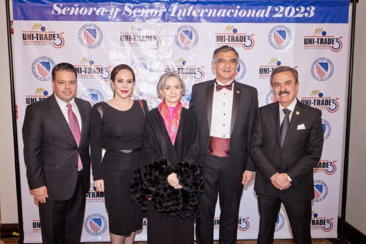 Los dos Laredos serán referencia mundial por su hermandad y su comercio: gobernador.