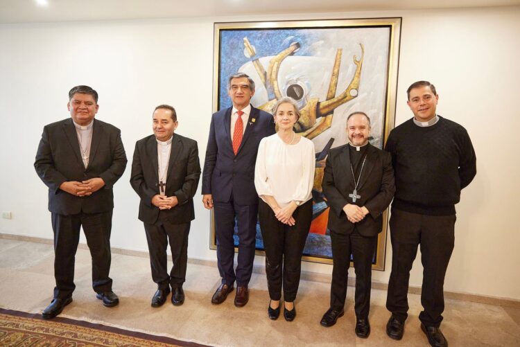 Se reúne el gobernador con los obispos de Tamaulipas