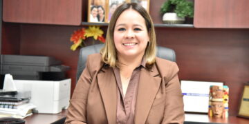 Imparte Magistrada del TRIELTAM conferencia “Violencia Política contra las mujeres en razón de género”