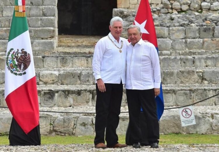 Presidente de Cuba, Miguel Díaz-Canel, recibe máxima “condecoración mexicana de la orden del Águila Azteca”