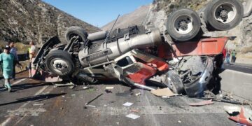 Caos y embotellamientos ante diversos cerreterazos