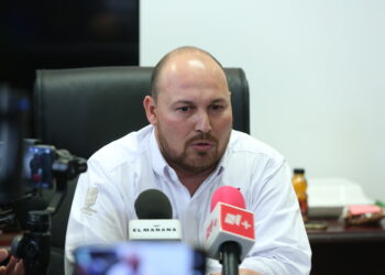 Vacunas contra el COVID son seguras y eficaces; pide salud atender jornadas de vacunación