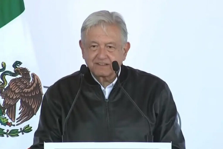 Trabajadores y mano de obra, tesoro de México para ofertar a grandes industrias: AMLO
