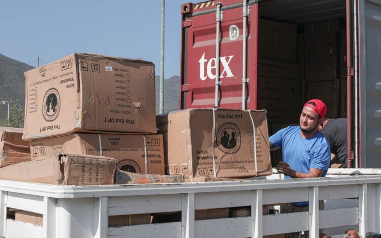 Recibe DIF Tamaulipas donación de 332 sillas de ruedas y 70 aparatos funcionales.