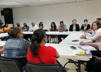 Se compromete la SET a resolver necesidades educativas de familias de San Fernando