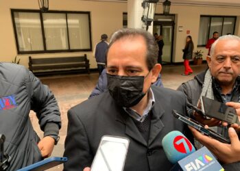 Incrédulos han decidido recibir vacunas ante contagios de COVID-19