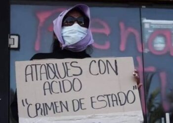 Proponen castigos más severos a quienes usen químicos para dañar a una mujer