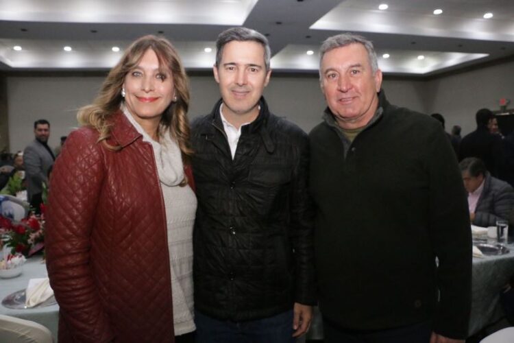 En política no se puede caminar sólo: “JR”