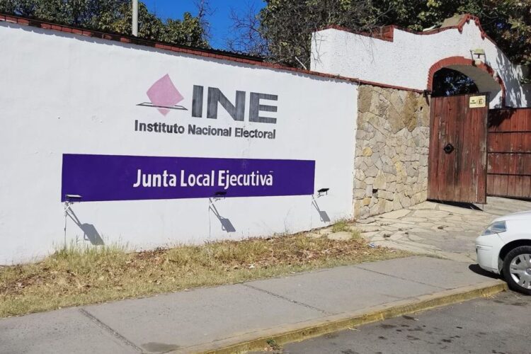 Autoridades aun no localiza a trabajador del INE, victima de presunto secuestro