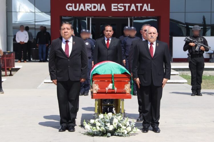 Rinden honores fúnebres a policía fallecido en Matamoros