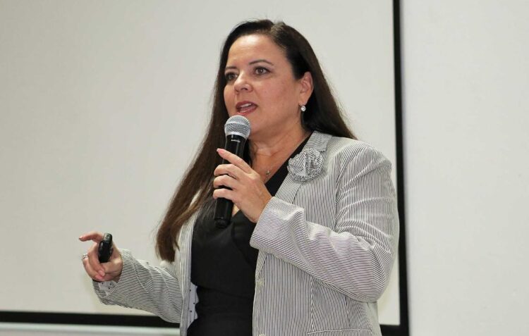 El mayor reto de la tecnología es que llegue a todos: Experta