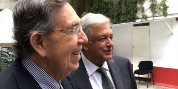 AMLO aplaude que Cuauhtémoc Cárdenas renunciara a Mexicolectivo: “Yo lo estimo mucho”
