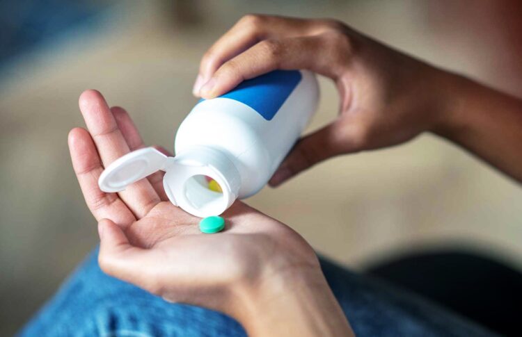 Antidepresivos podrían causar resistencia de baterías a los antibióticos