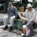 Jubilados se autoemplean ante la crítica situación económica por la que atraviesan