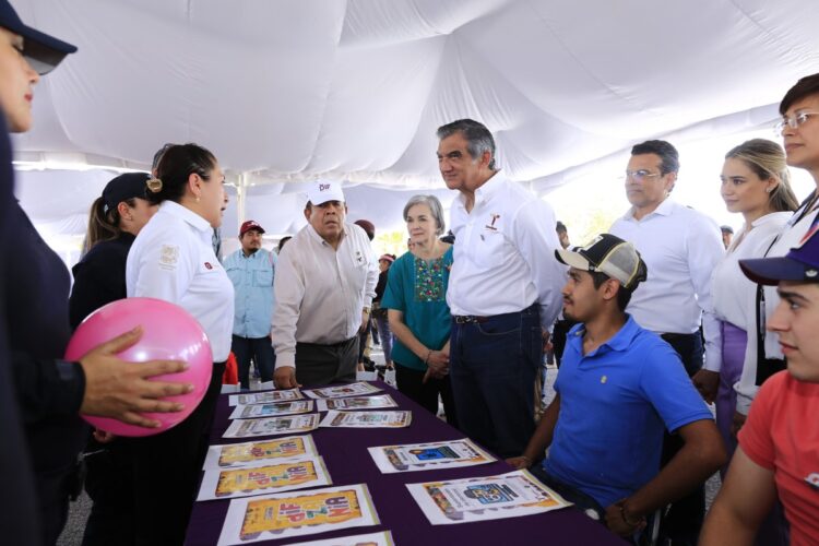 Gobernador y presidenta del DIF celebran a la gran familia tamaulipeca con DIFZANIA