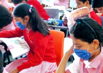 Uso del cubre bocas y los filtros sanitarios, seguirán siendo obligatorios en escuelas