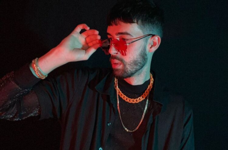 Bryan Manuel promociona su nuevo sencillo “Frío”.